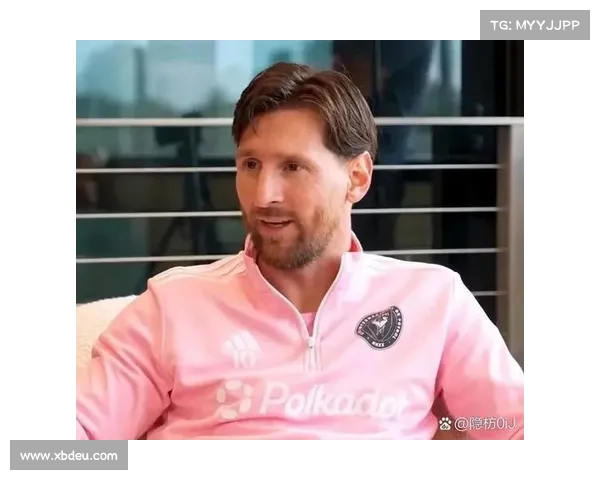 梅西是偶像 梦想成真成为巴萨球员的他最棒